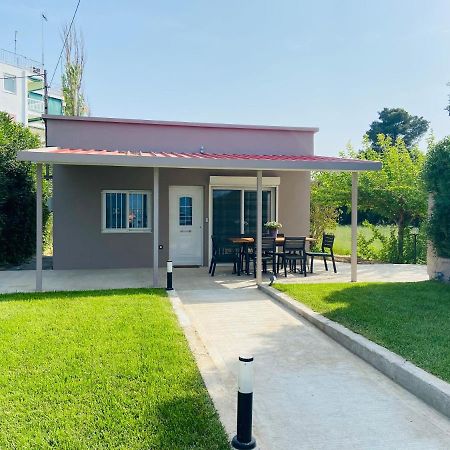M & F House Villa Oropos Bagian luar foto